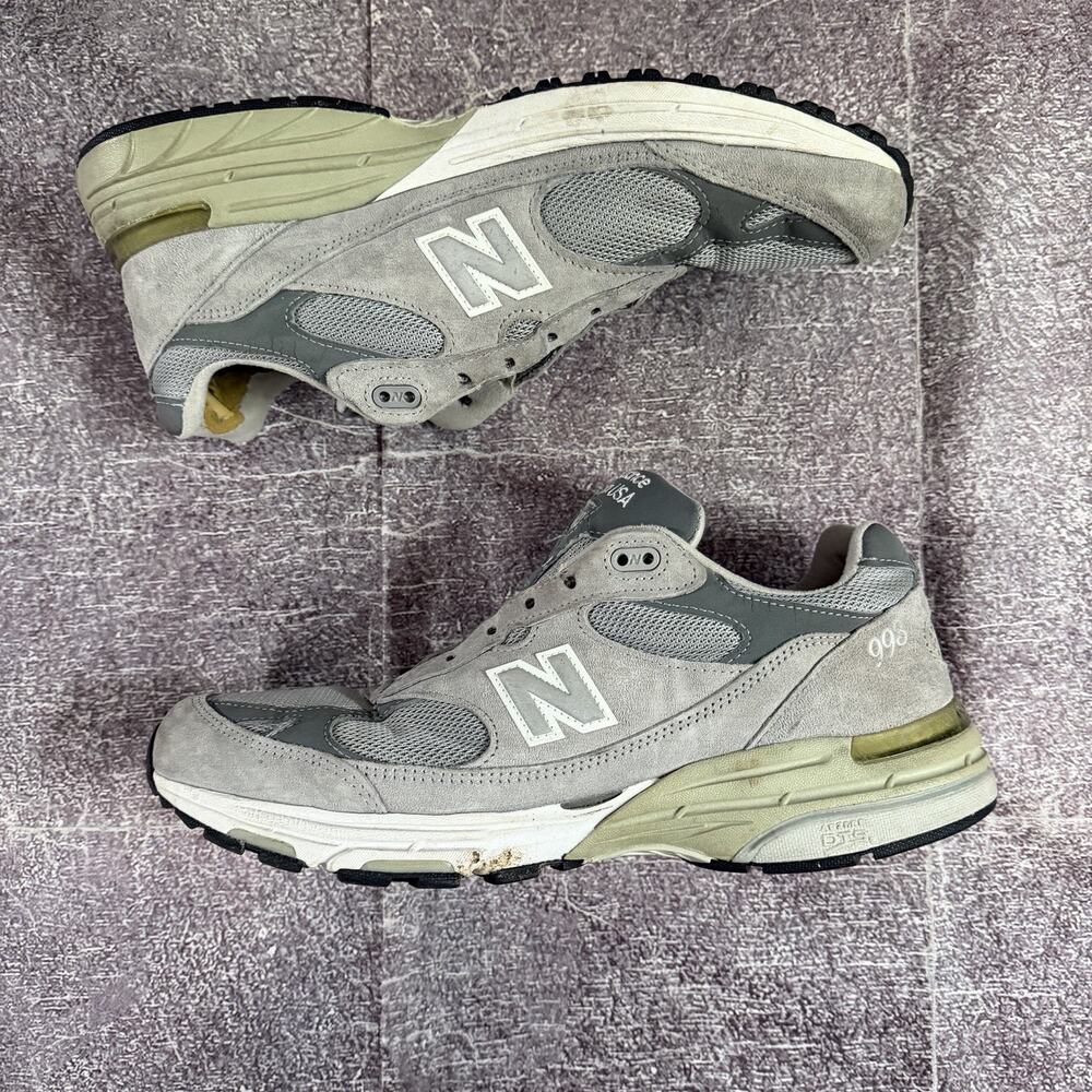 Men's New Balance Made In The USA 993 Gray White Lace Up Sneakers Sz 11 (NB993)